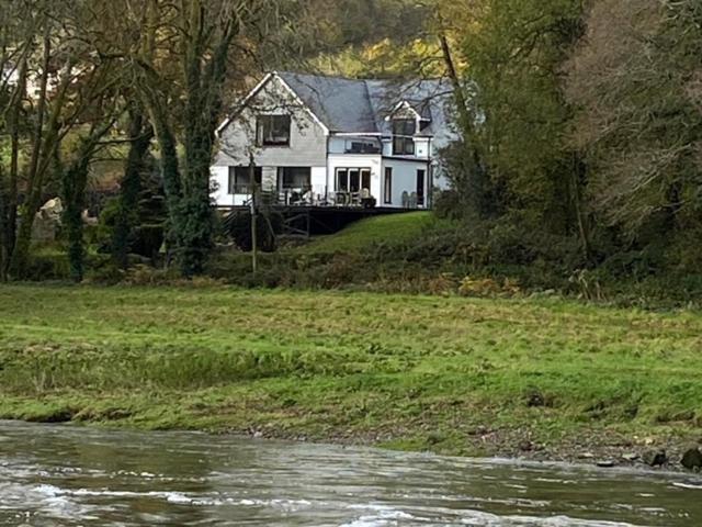 Riverside Stay Gunnislake Esterno foto